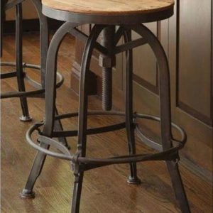 Кованый табурет "Элантра"