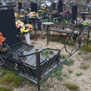 Кованая оградка "Вечная любовь"